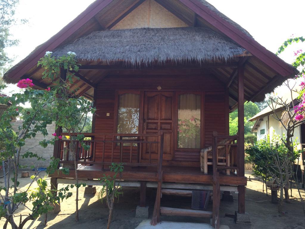 Balenta Bungalow Gili Meno Hotel Exterior photo