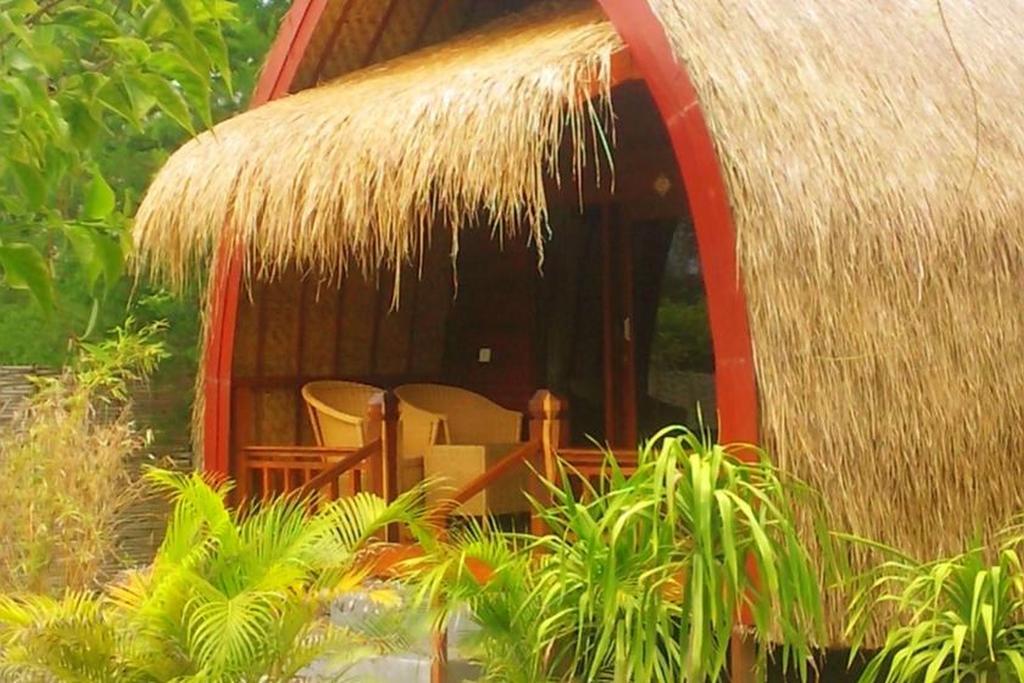 Balenta Bungalow Gili Meno Hotel Exterior photo
